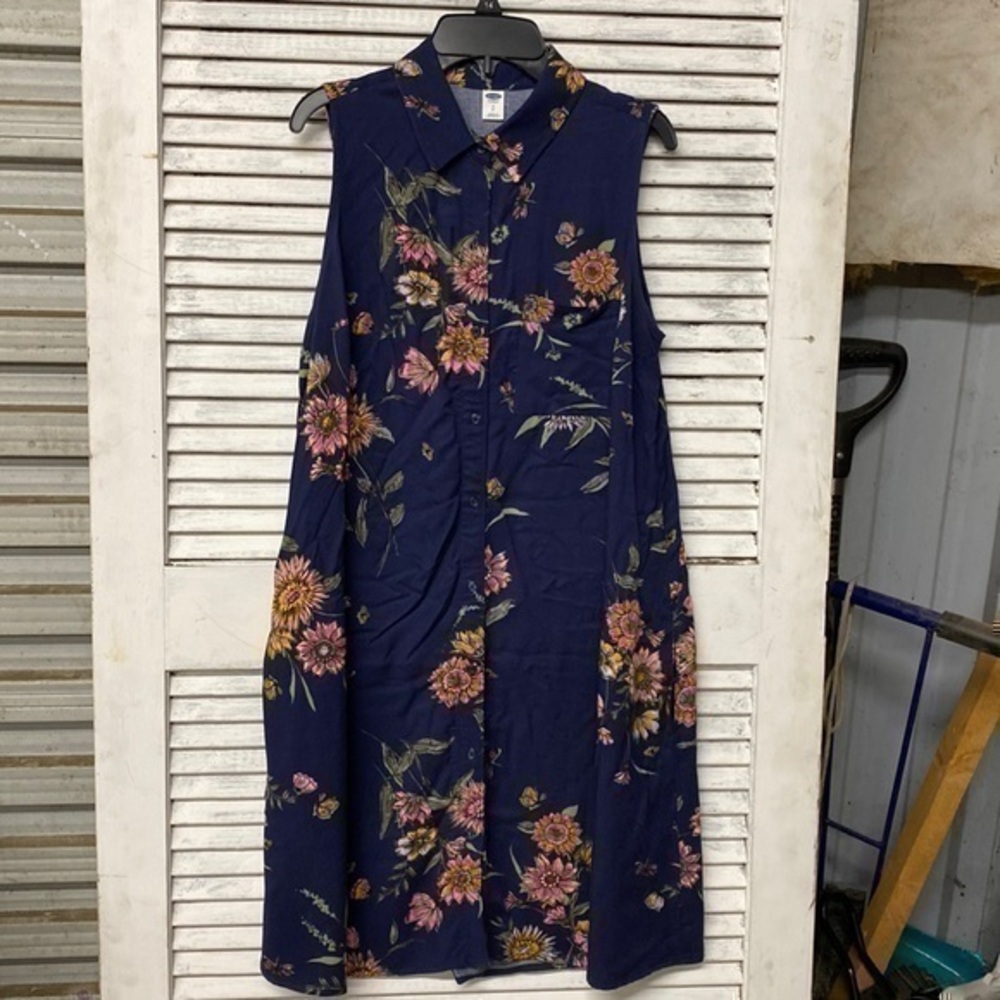 Old Navy Floral Shirt Dress size Small